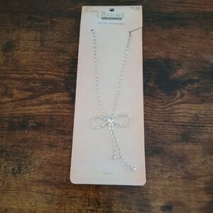 Silver Bow Necklace